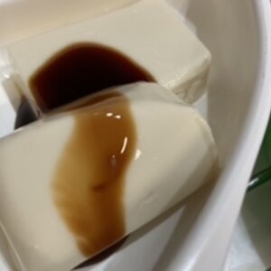 黒砂糖で豆腐煮込み